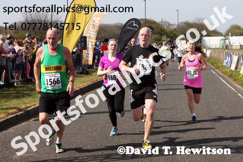 North Tyneside 10k Road Race, Whitley Bay. Photo:  David T. Hewitson/Sports for All Pics